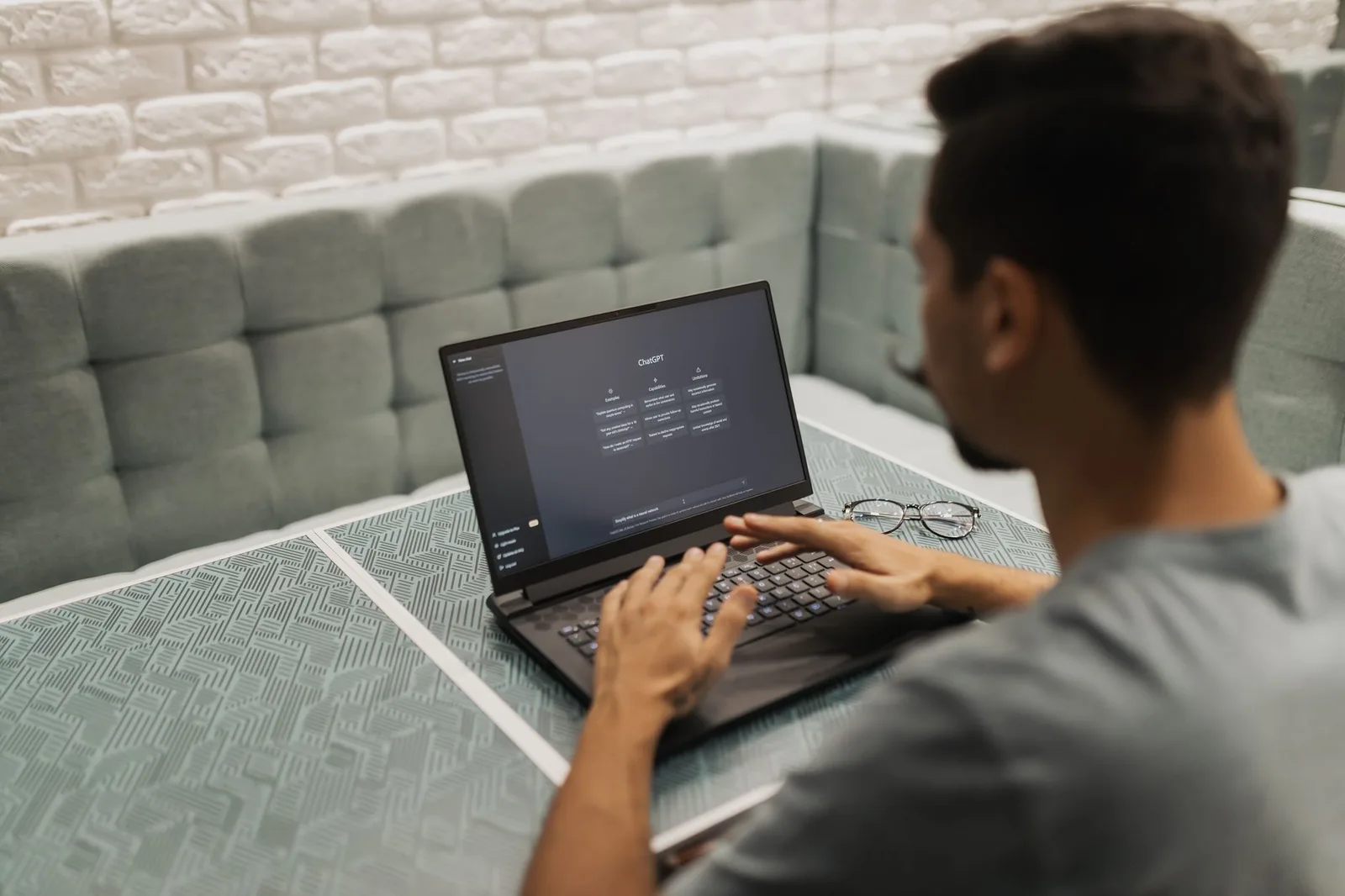 AI scheduling software on a computer screen