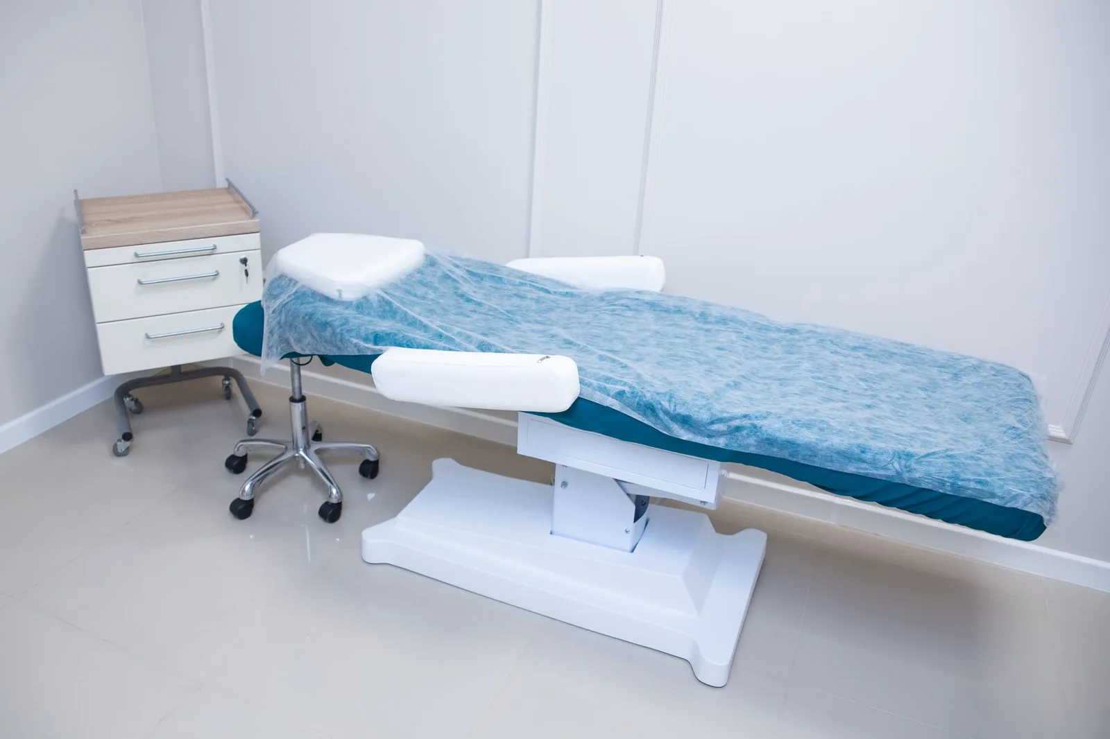 Interior of a doctor's office with a computer for appointment management