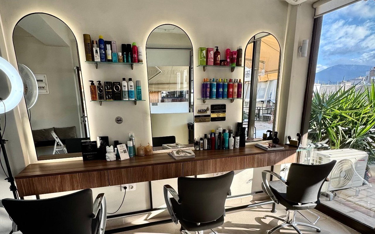 Αντώνιος Κωνσταντόπουλος — Antonios Konstantopoulos Hair Studio, Χαλάνδρι